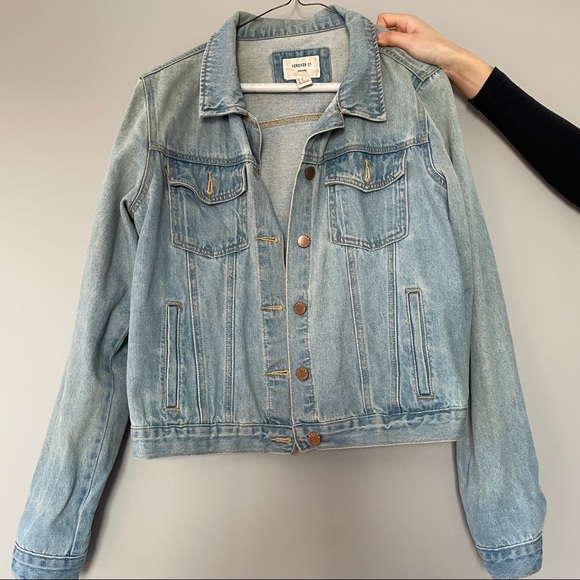 Forever 21 Jean Jacket size medium - Picture 1 of 2
